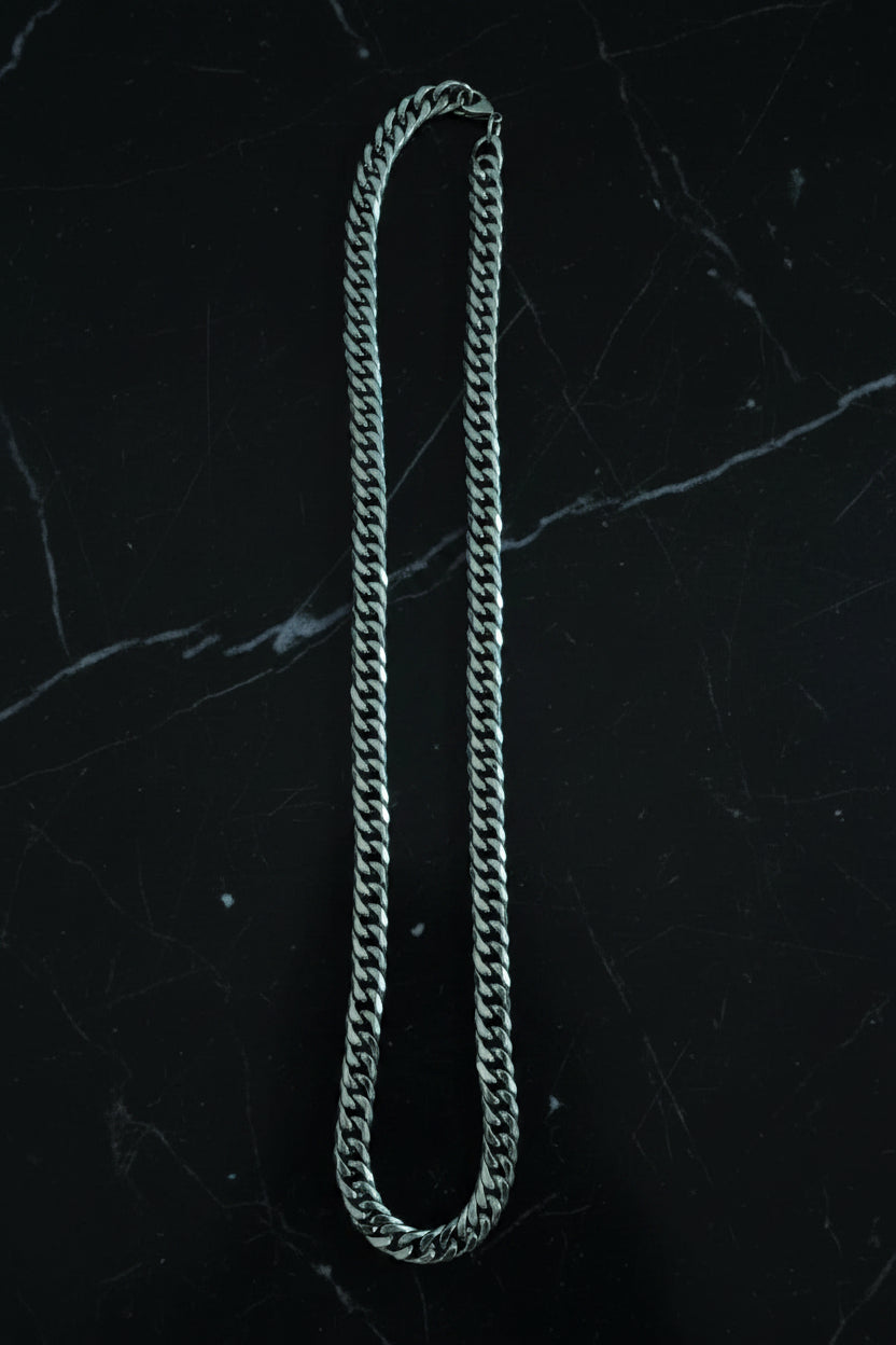22-Inch Stainless Steel Silver Cuban Link Chain — 1cm Wide