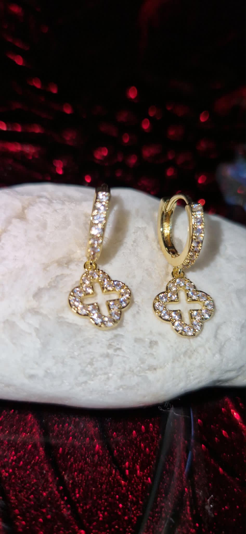 Gold Quatrefoil Sparkle Hoops — QTEEFY Luxe Edition