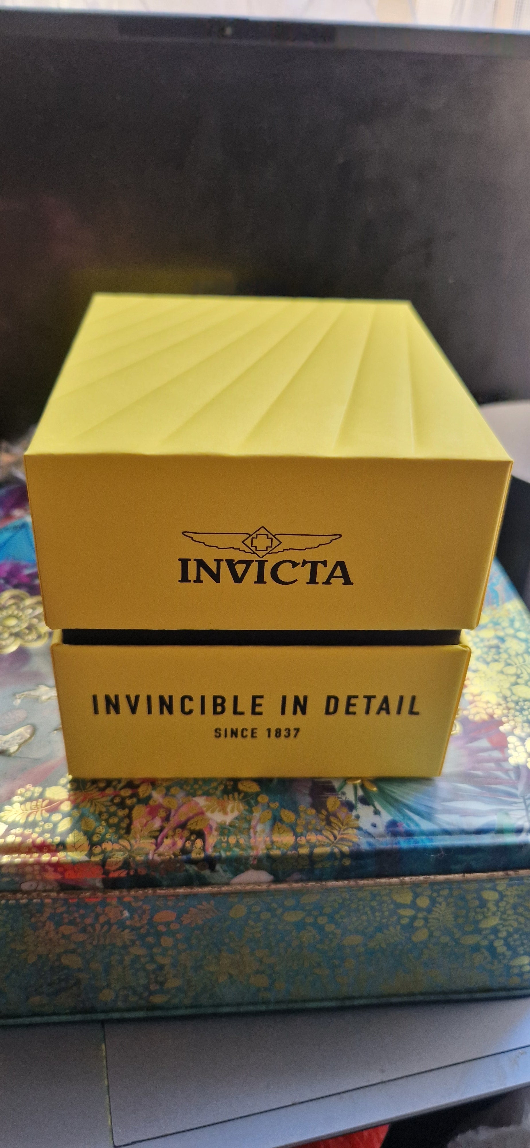 Invicta Objet D'Art 50379